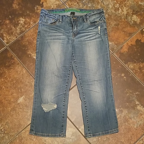 Refuge Crop - Picture 2 of 2